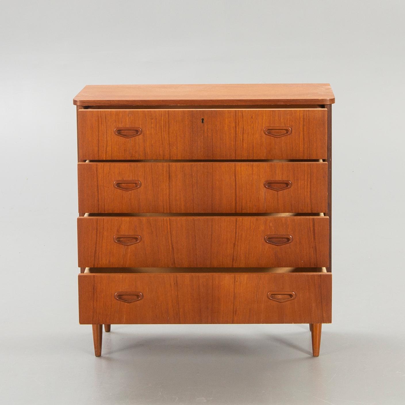 Byrå, 1960-tal, teak.