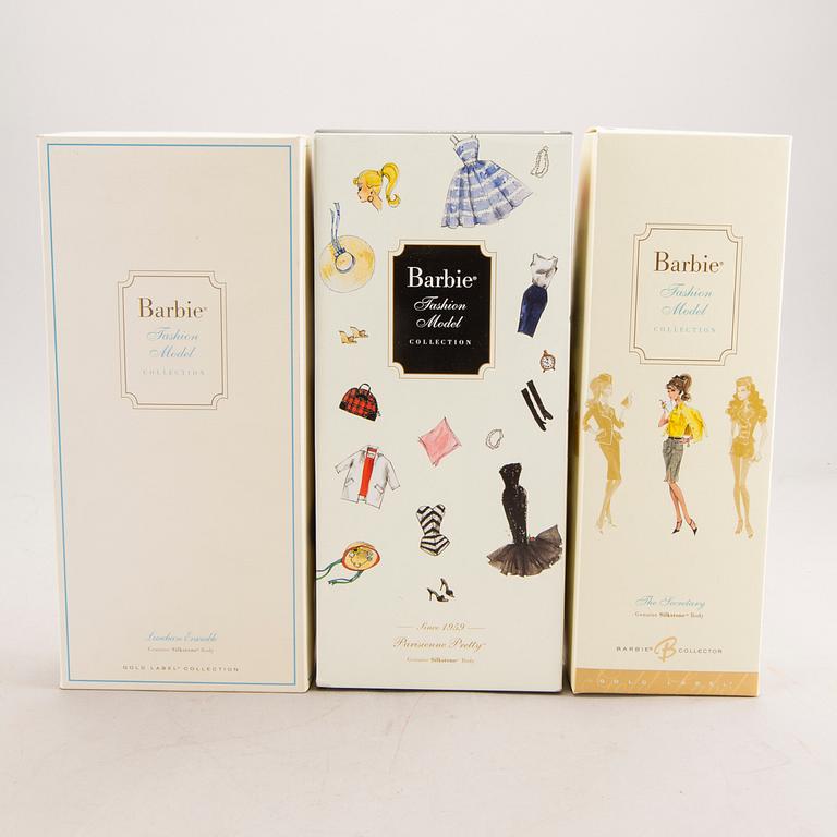 A set of three Barbie dolls 2007.