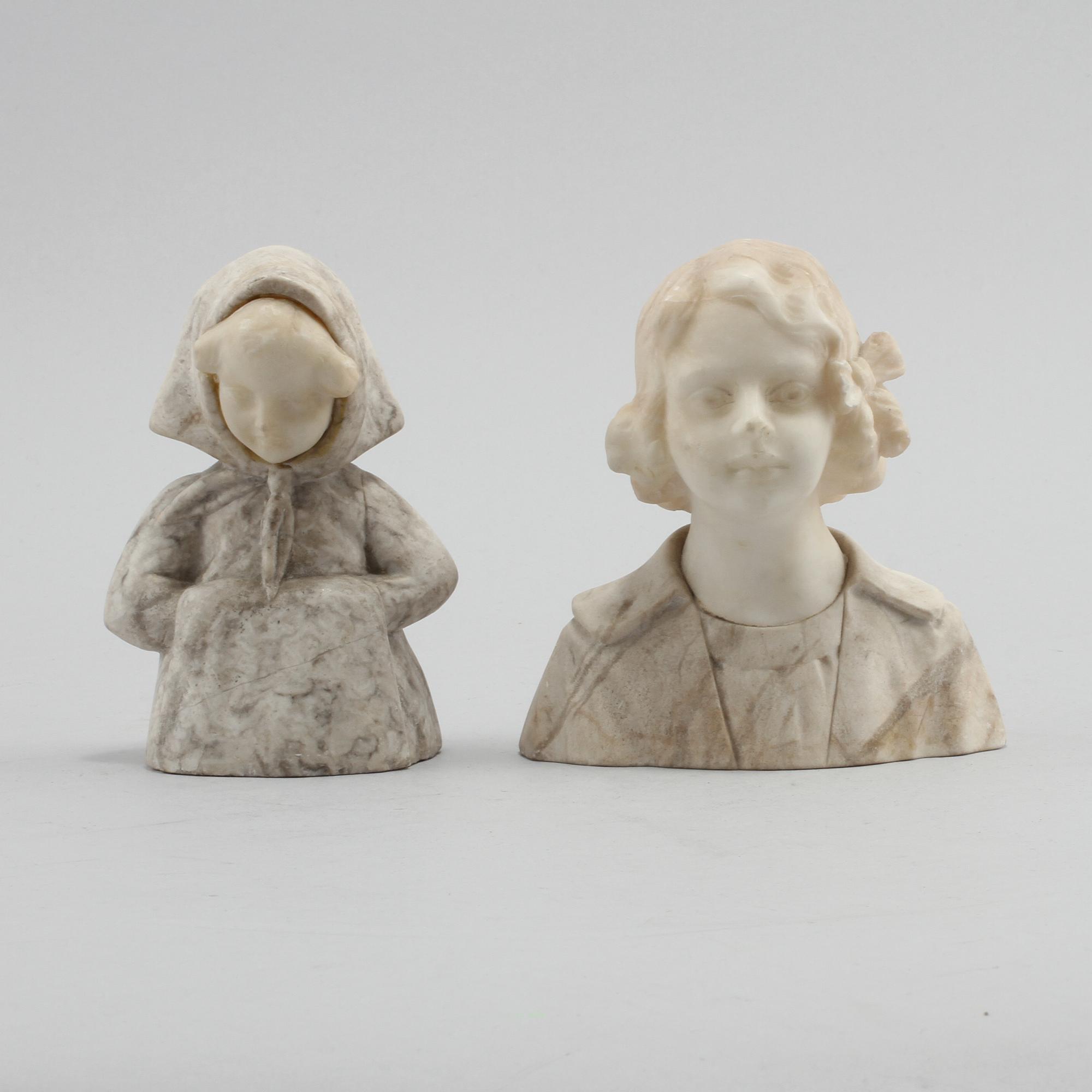 BYSTER, 2 st, alabaster och sten, 1900-tal.