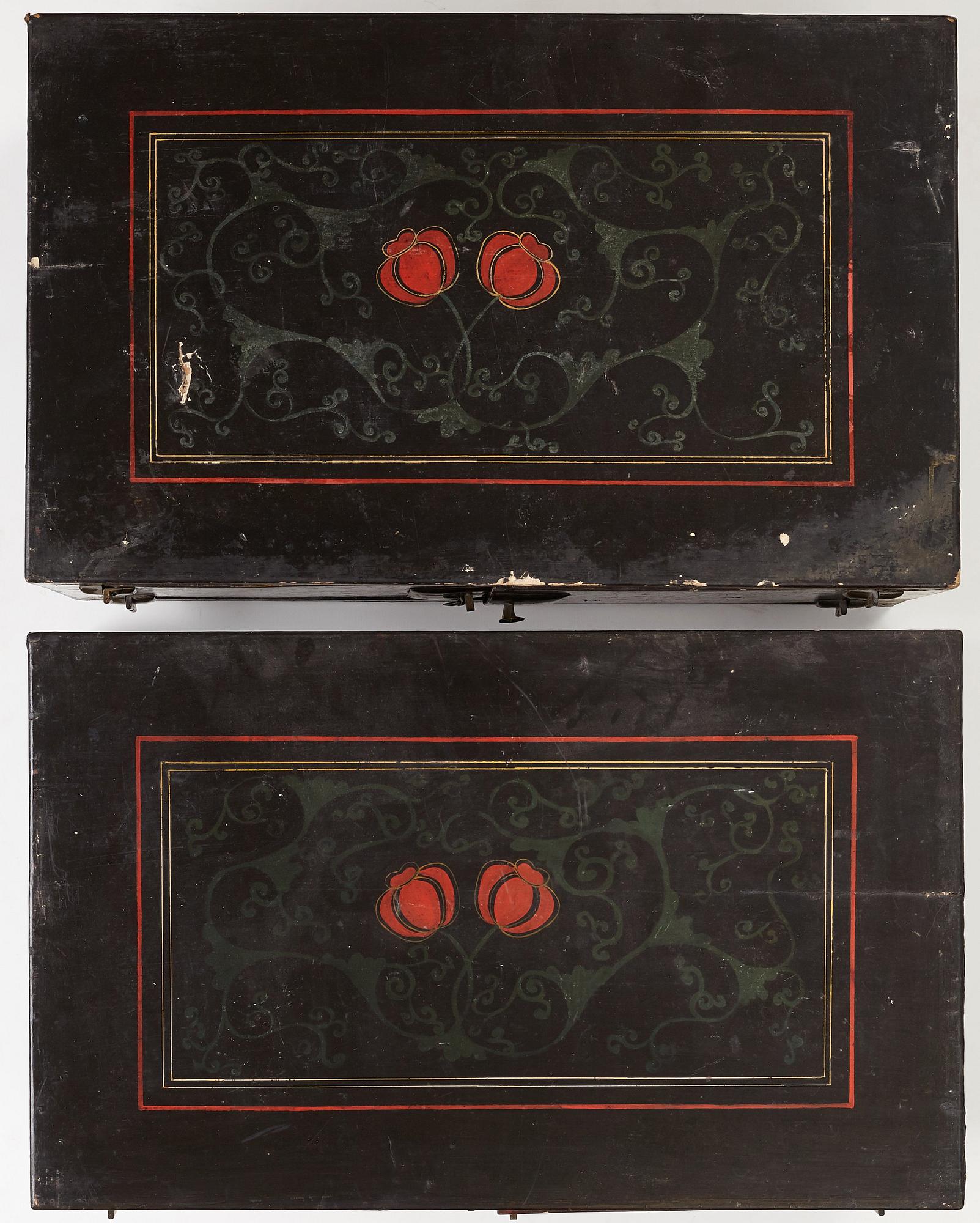 SKÅP, tvådelat, lackerat trä. Qingdynastin, 1800-tal.