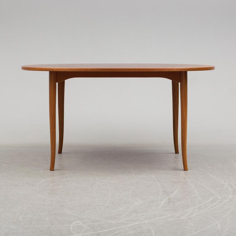 A 'Ovalen' coffee table by Carl Malmsten.