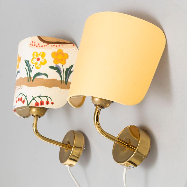 JOSEF FRANK, a pair of model 2143 wall lights, Firma Svenskt Tenn.