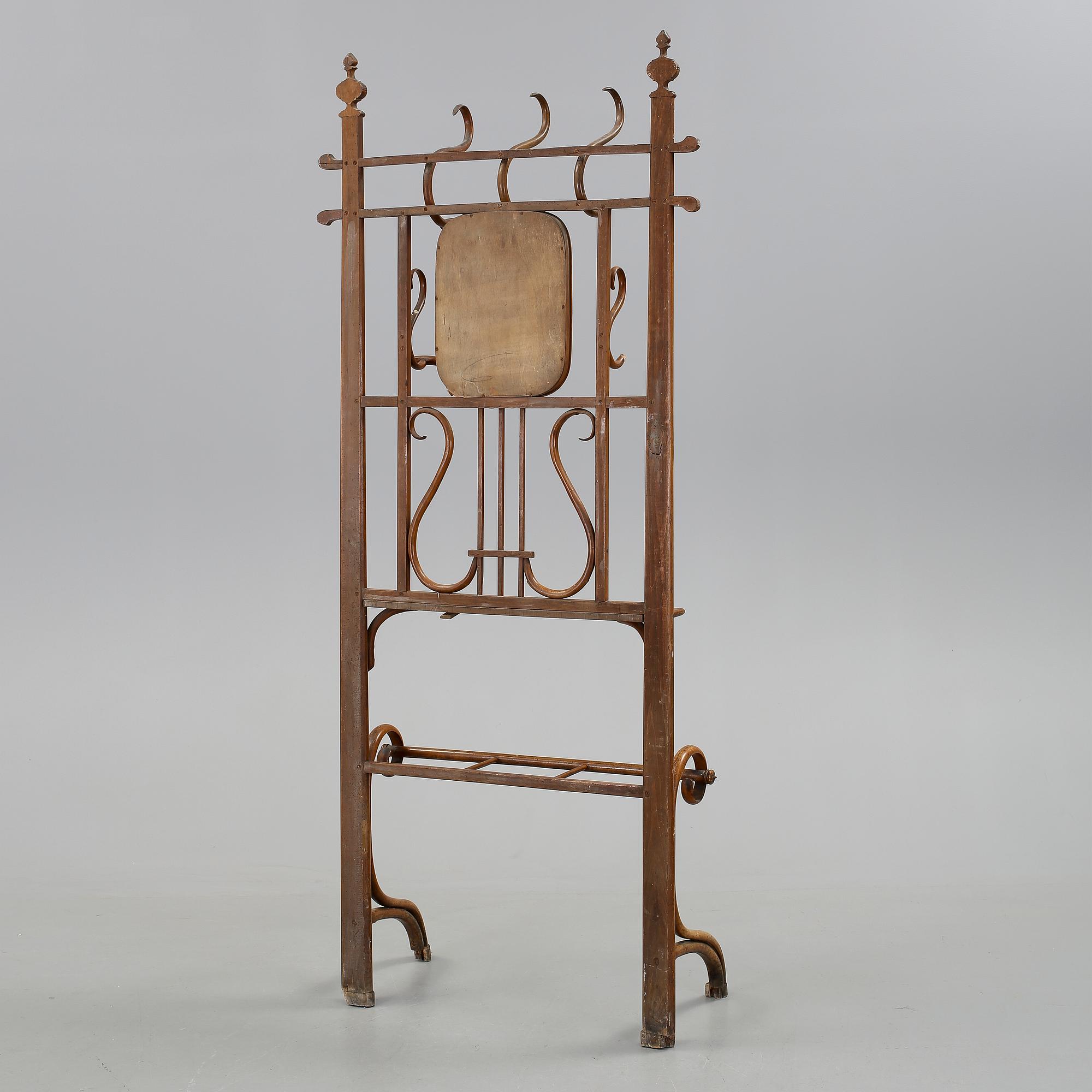 KLÄDHÄNGARE/HALLMÖBEL, Thonet, 1900-talets början.