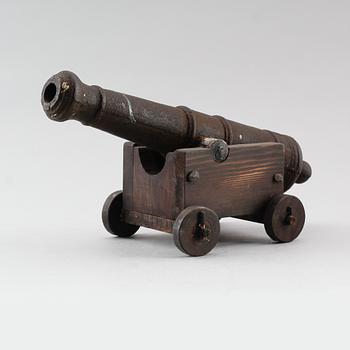 BORDSKANON, 1700-tal eller äldre.