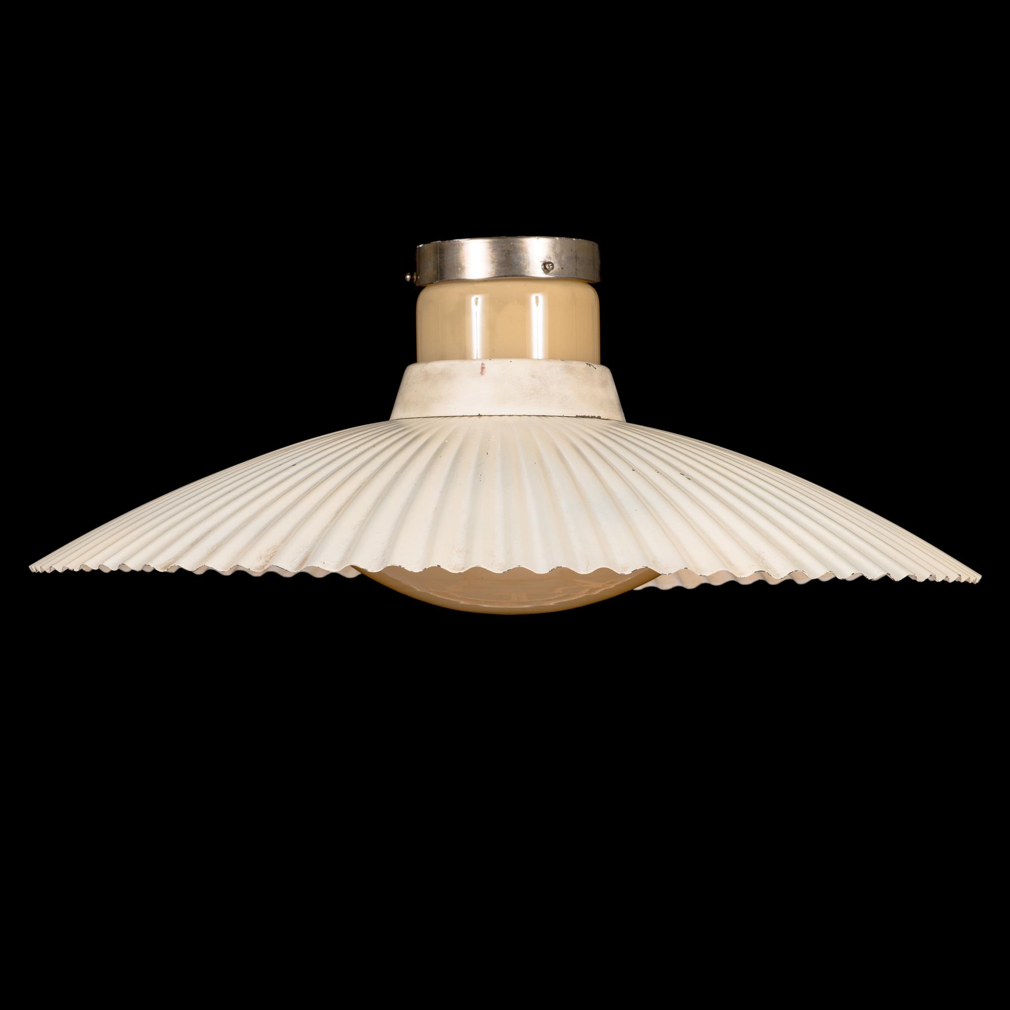 Paavo Tynell, a 1940 '2090' pendant light for Taito.