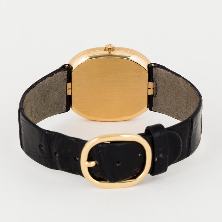 PATEK PHILIPPE, Genève, Ellipse, wristwatch, 28,5 x 33,5 mm.