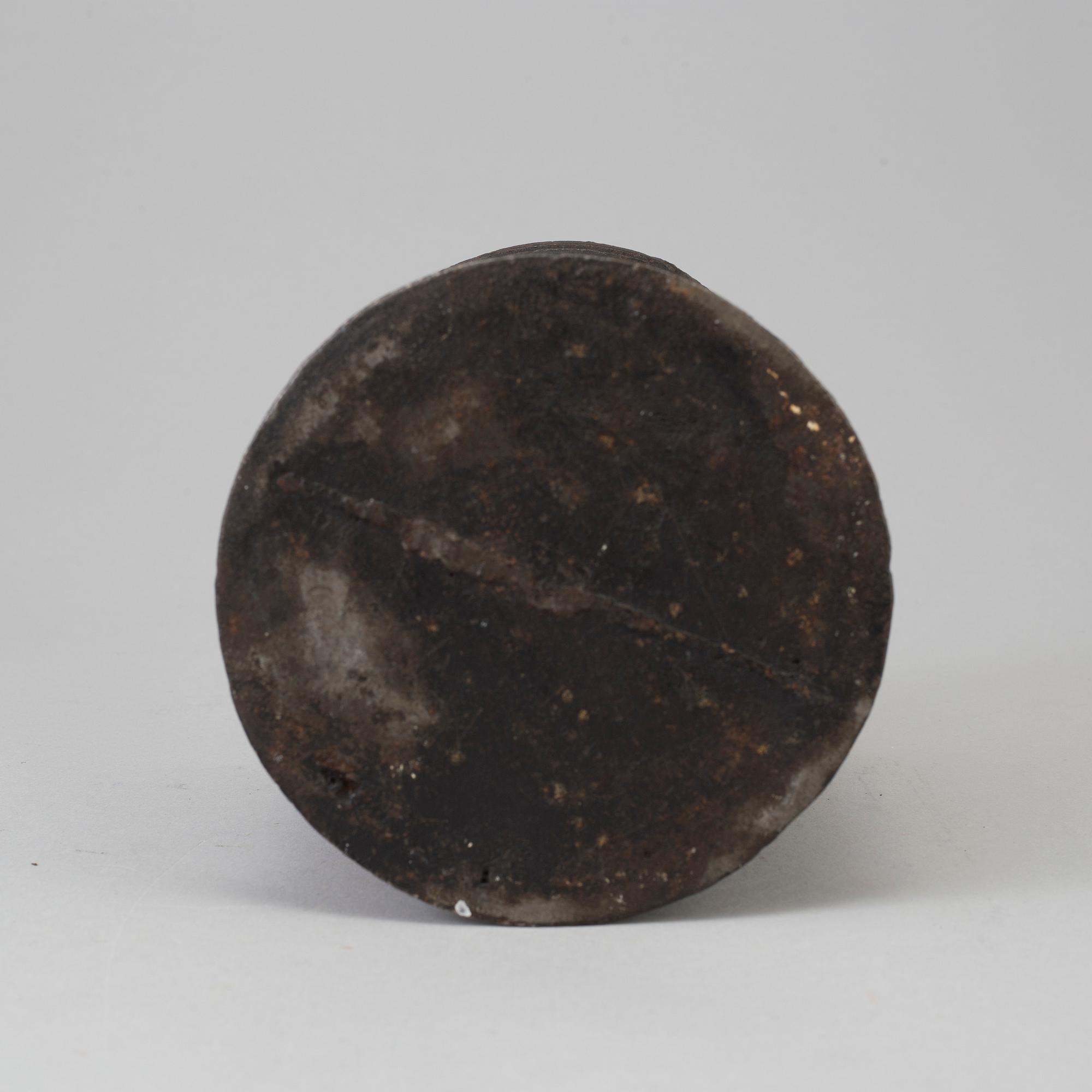 TOBAKSBURK, gjutjärn, Hellefors bruk, daterad 1791.