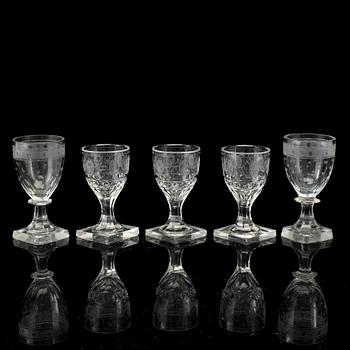 VINGLAS, 5 st, glas, 1800-tal.