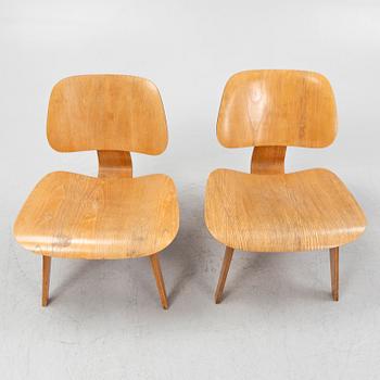 Charles & Ray Eames, armchairs, a pair, "LWC", Herman Miller, USA, 1950s/60s.