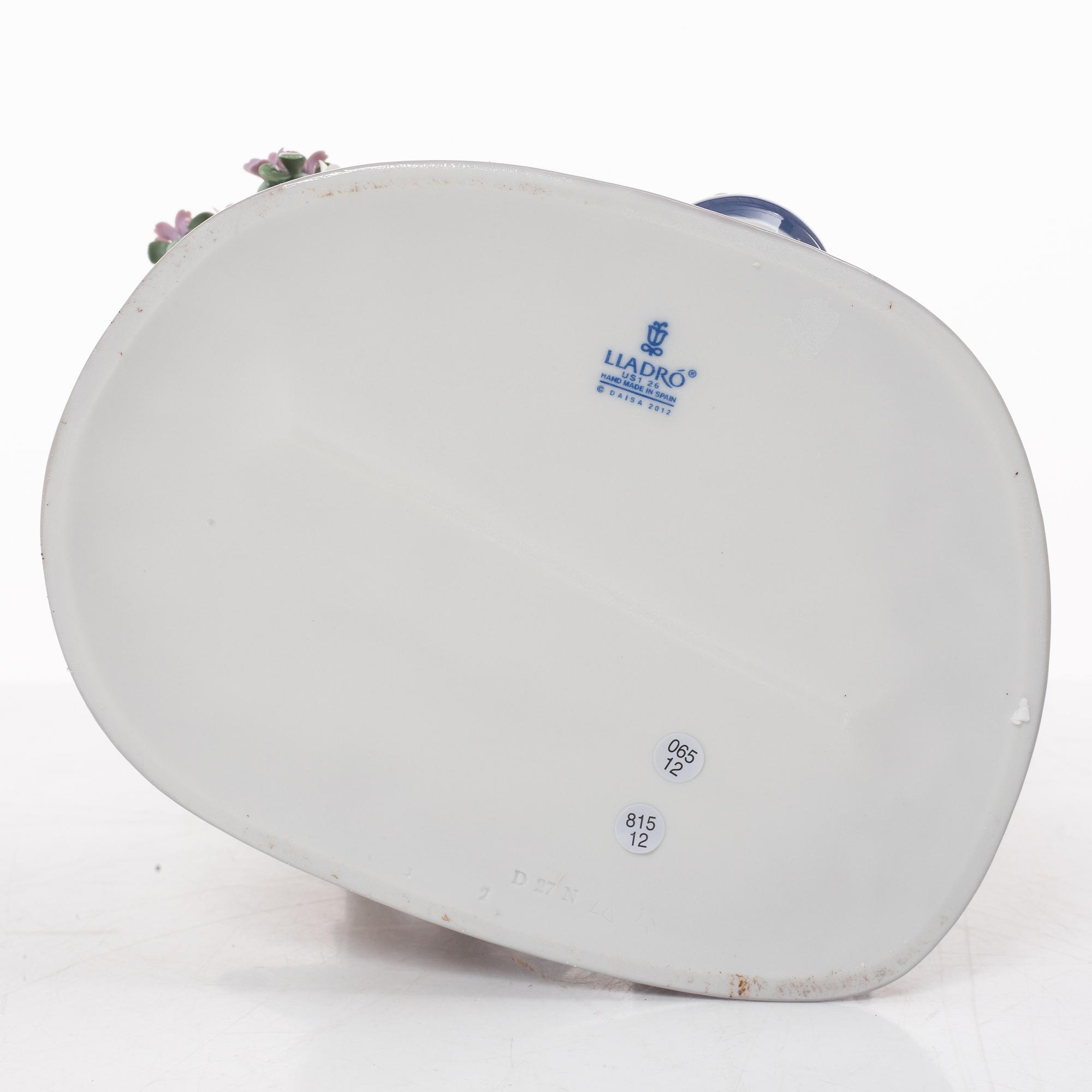 Lladró, figurine, "In my garden", Spain.