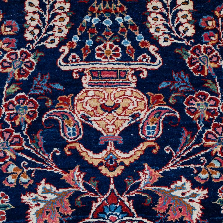 MATTA, semiantik Keshan, 208 x 144 cm.