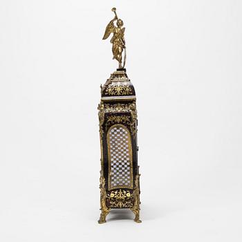 BORDSPENDYL,  Louis XV-stil, Frankrike, 1800-tal.