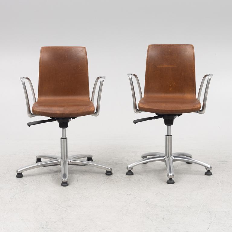 Jorge Pensi, a pair of "Gorka" swivel chairs, Aksaba, Spain.