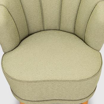 A 1950s pair of armchairs "Elisabeth" for Asko Finland.