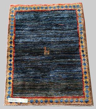 GABBEH, persisk, figural, ca 150 x 110 cm.