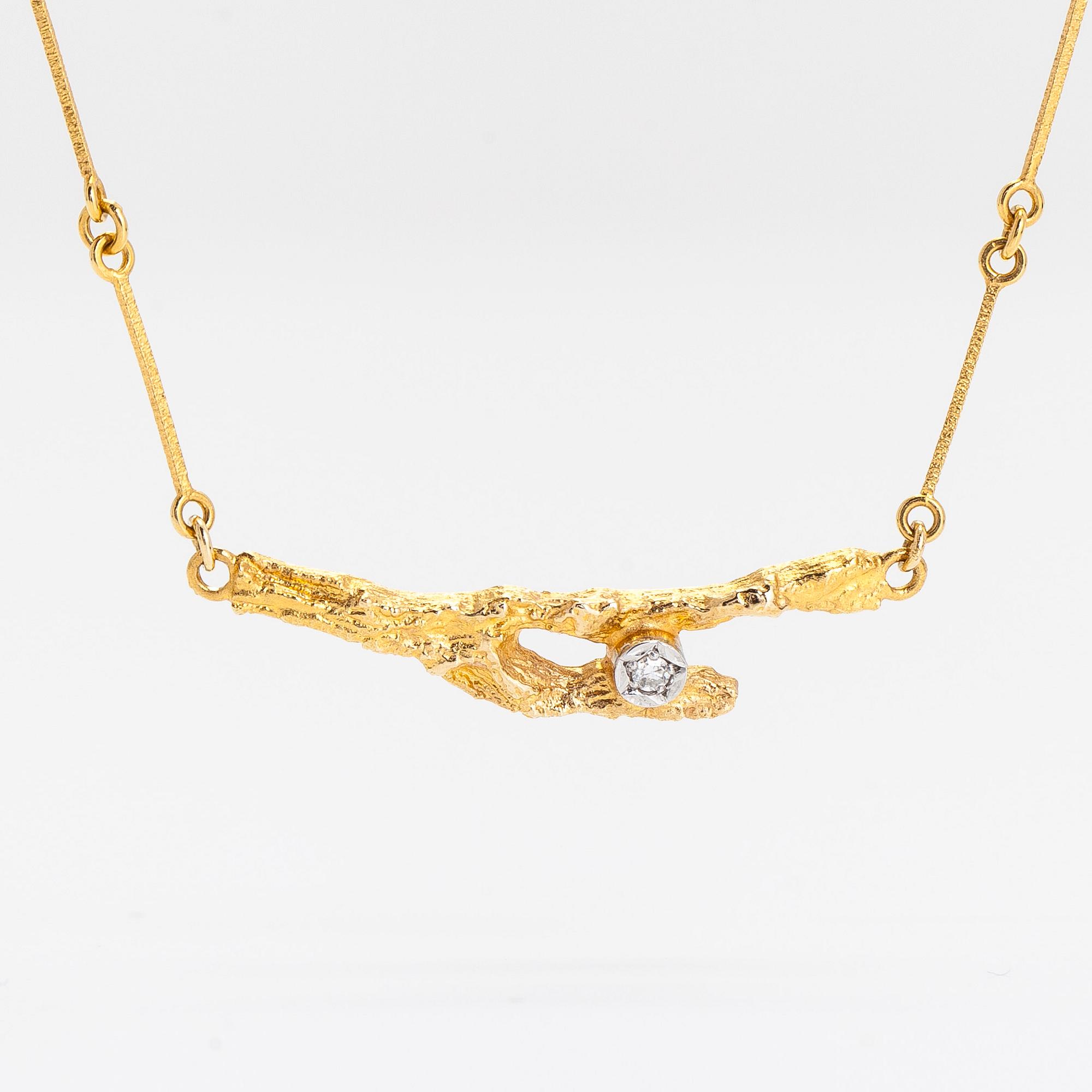 Björn Weckström, Kaulakoru "Timanttisilmu", 18K kultaa, 8/8 hiottu timantti n. 0.02 ct. Lapponia 1982.