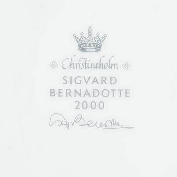Sigvard Bernadotte, ruoka-astiasto, 36 osaa, posliini, "Christineholm"/"Marianne", Ruotsi, 2000.