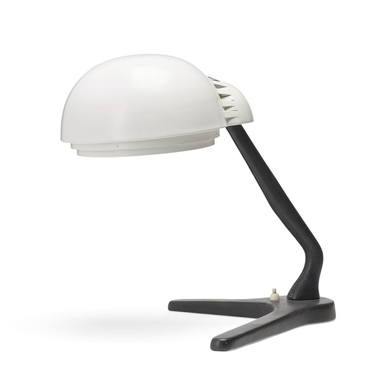 Alvar Aalto, bordslampa, Valaistustyö, Finland 1950-tal, modell A 704.