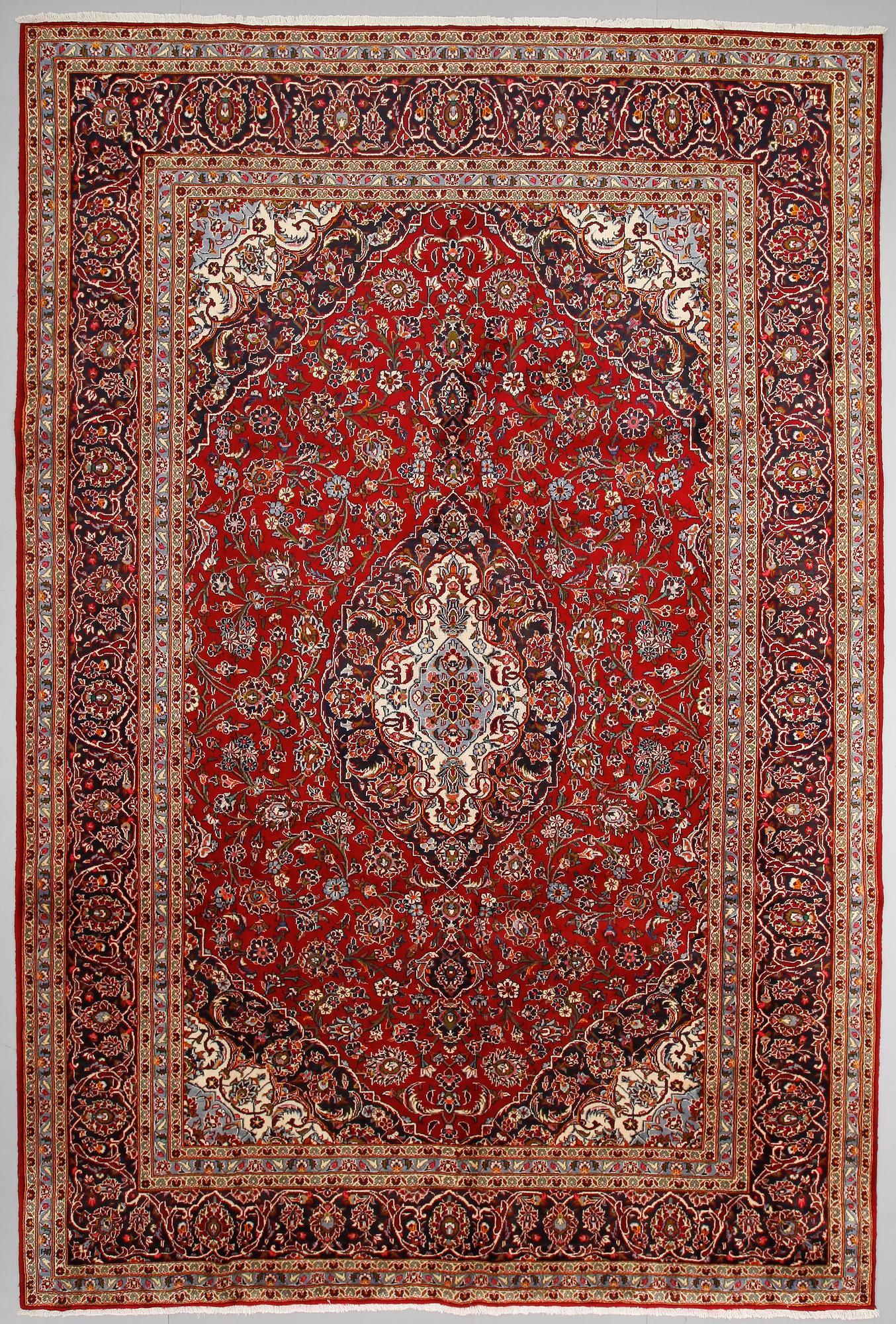 MATTA, Keshan, old, ca 425 x 286 cm.