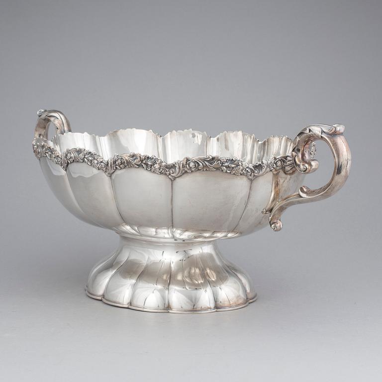 JARDINJÄR, silver, Österrike-Ungern 1872-1922. Vikt ca 2680 gram.