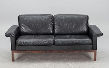 SOFFA, tvåsits, skinn, Asko, Finland, 1960-tal.