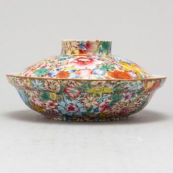 A Chinese mille fleur porcelain bowl with cover, 20th century, with Qianlong mark.