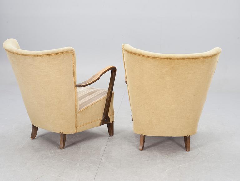 FÅTÖLJER, ett par, 1940-tal.