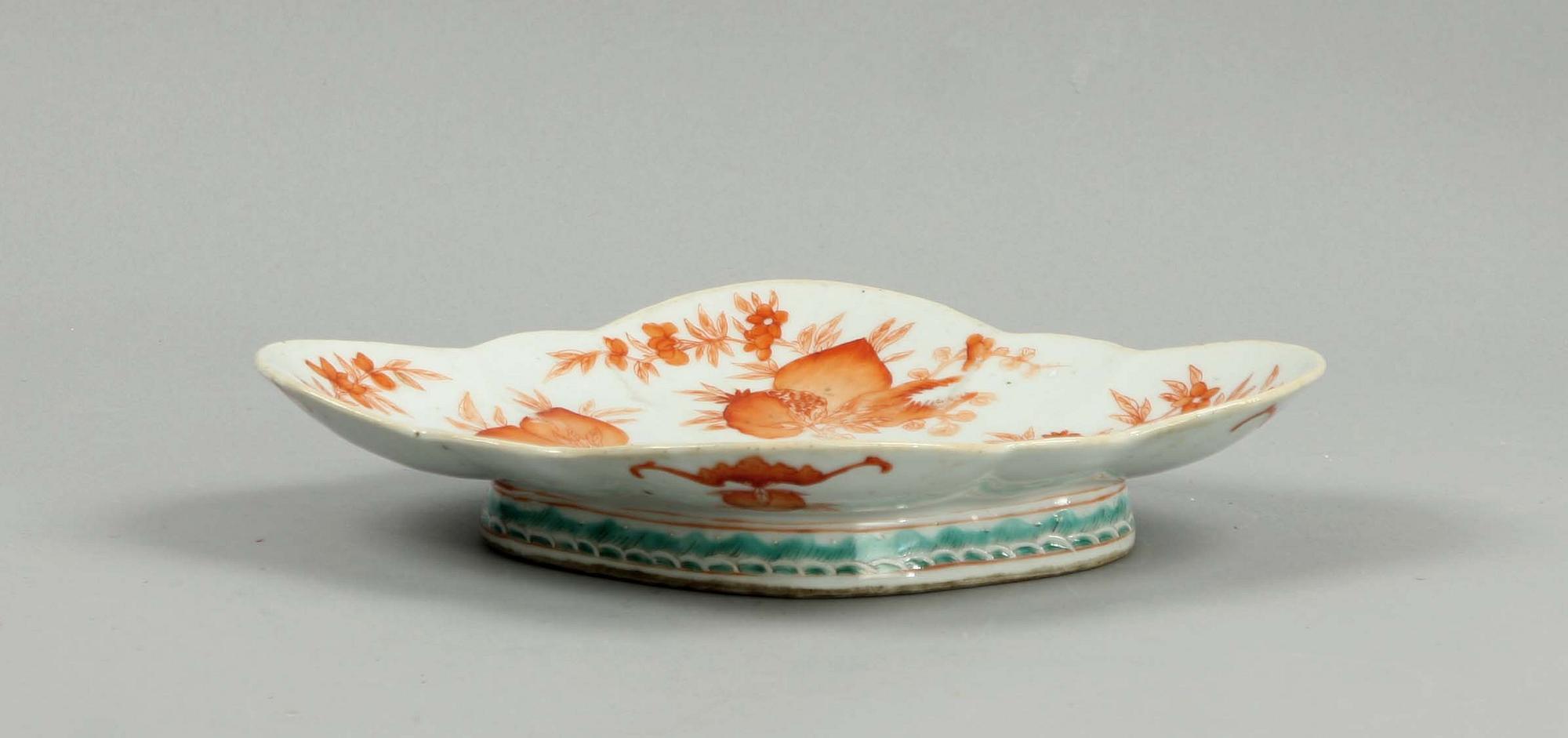 SKÅLFAT, porslin, Kina, Qing-dynastin, 1800-tal.