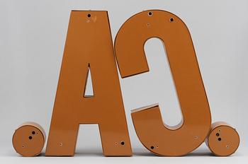 SKYLTBOKSTÄVER MED NEONRÖR, 4 delar, 1900/2000-tal.