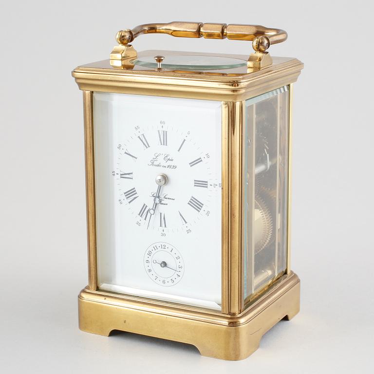 L´EPÉE, Fondée en 1839, Sainte-Suzanne France, travel alarm clock, lever escapement, second half of the 20th century.