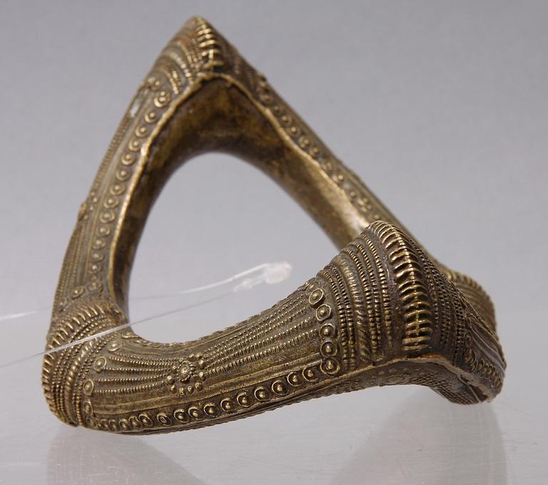 ARMRING, brons. Orientalisk.