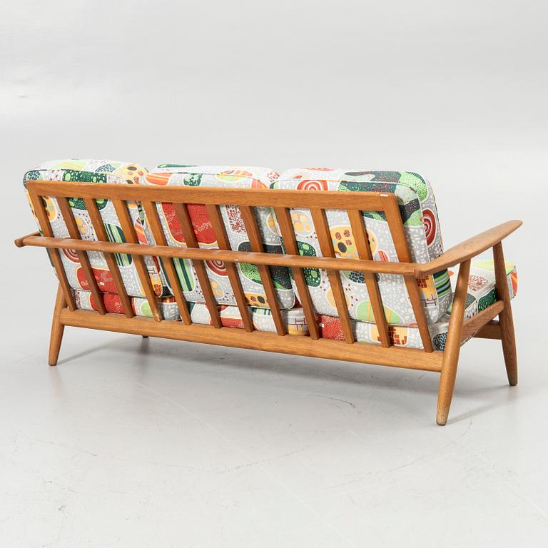 Hans J. Wegner, Sofa, “GE-240/3/Cigarren”, Getama, Gedsted, Denmark, 1960s.
