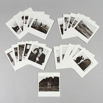 Pentti Sammallahti, "Irlantilainen Kuvasalkku - An Irish Portfolio".