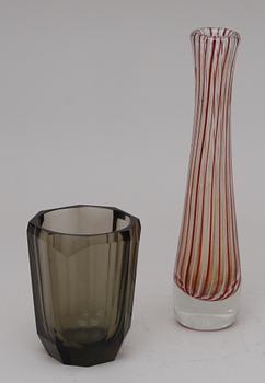 VASER, glas, 2st. Bla Eda glasbruk 1938.