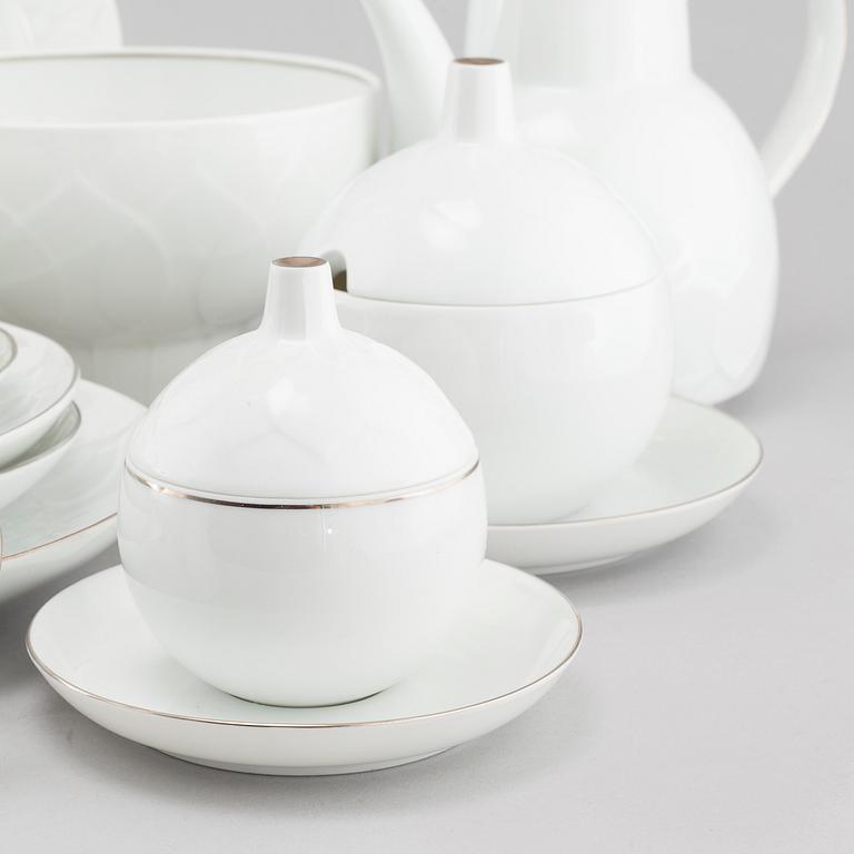 SERVIS, 90 pieces, porcelain, "Lotus", Rosenthal, Björn Wiinblad, 20th century later part.