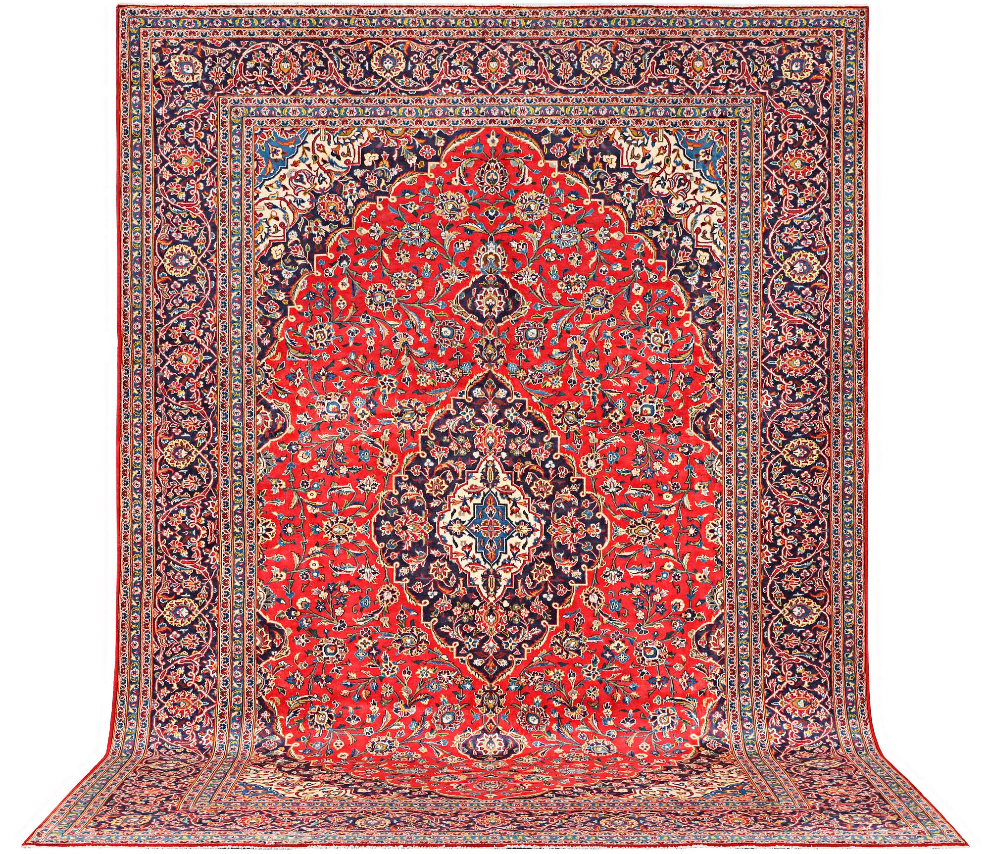 Matta, Keshan, ca 430 x 302 cm.