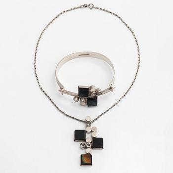 Elis Kauppi, pendant and bracelet, silver, spectrolite, Kupittaan Kulta, Turku 1965.