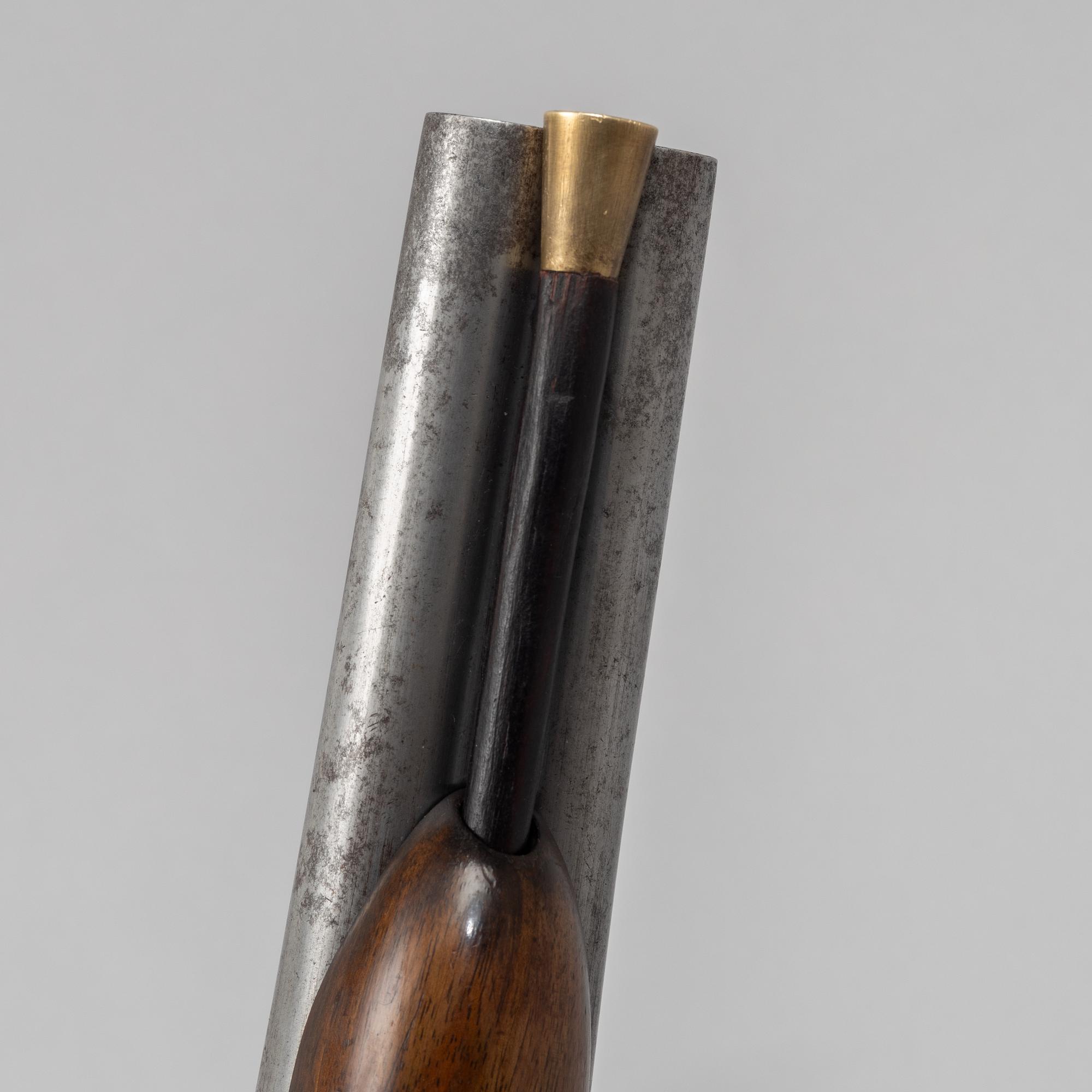 A double-barrelled percussion pistol, second half of the 19th century.
