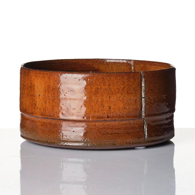 Mette Augustinus Poulsen, a glazed stoneware bowl, own studio, Risskov, Denmark.