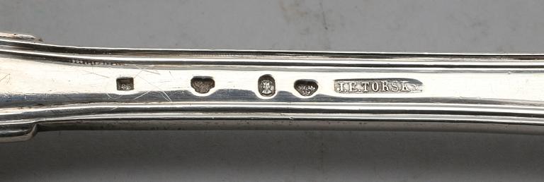 RAGUSKED, silver, Jacob Engelberth Torsk, Stockholm 1870. Vikt ca 155 gram.