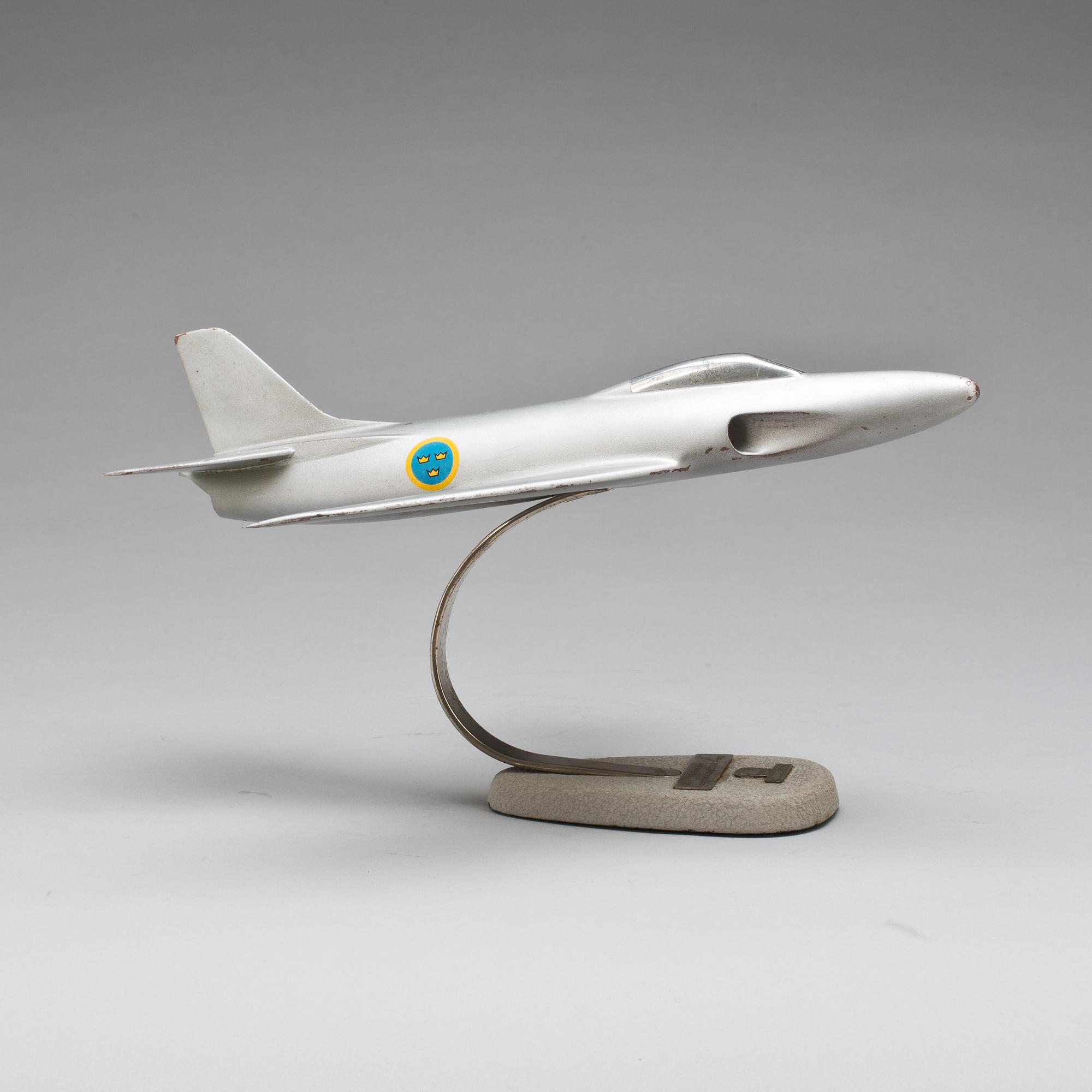 FLYGMODELL, "Saab -32 Lansen".