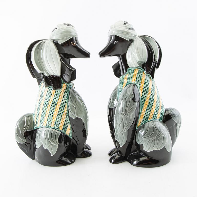 Figurines a pair of Goebel Germany late 20th century porcelain.