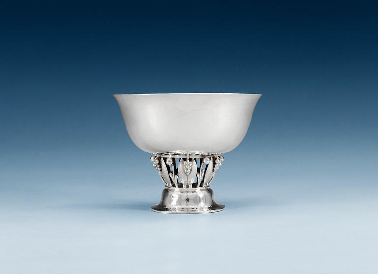 GEORG JENSEN
Skål, Köpenhamn 1925-32, sterling,