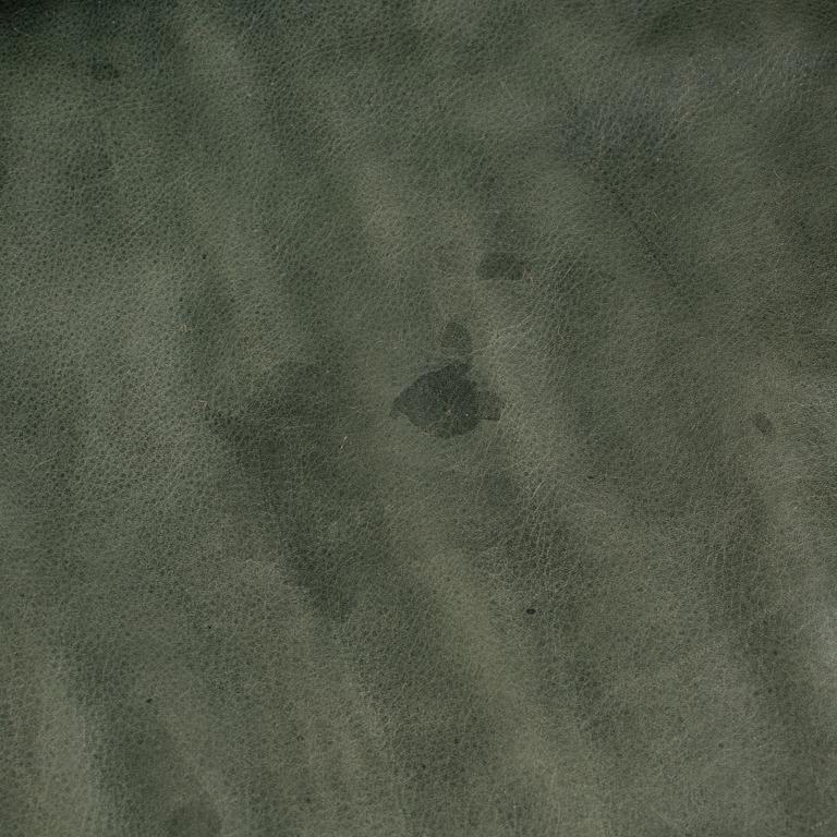 ANDREE PUTMAN, a sofa and easy chair, "Lotus", manufactured by de Sede of Switzerland, late 1900s.