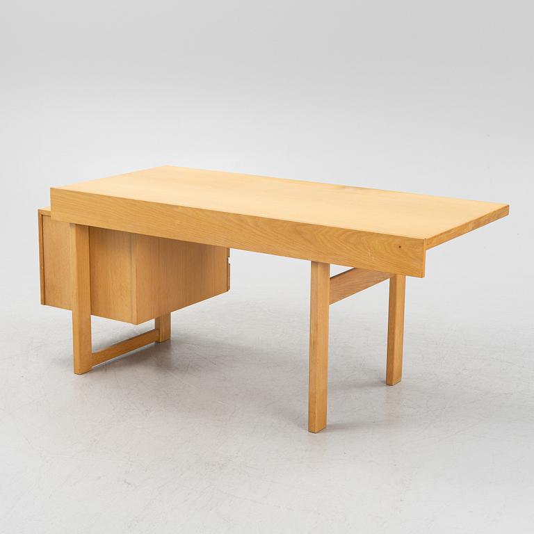 Olavi Hänninen, a 'Paletti' desk, HMN Hounekalu Mikko Nupponen, Lahtis, Finland, 1960's.