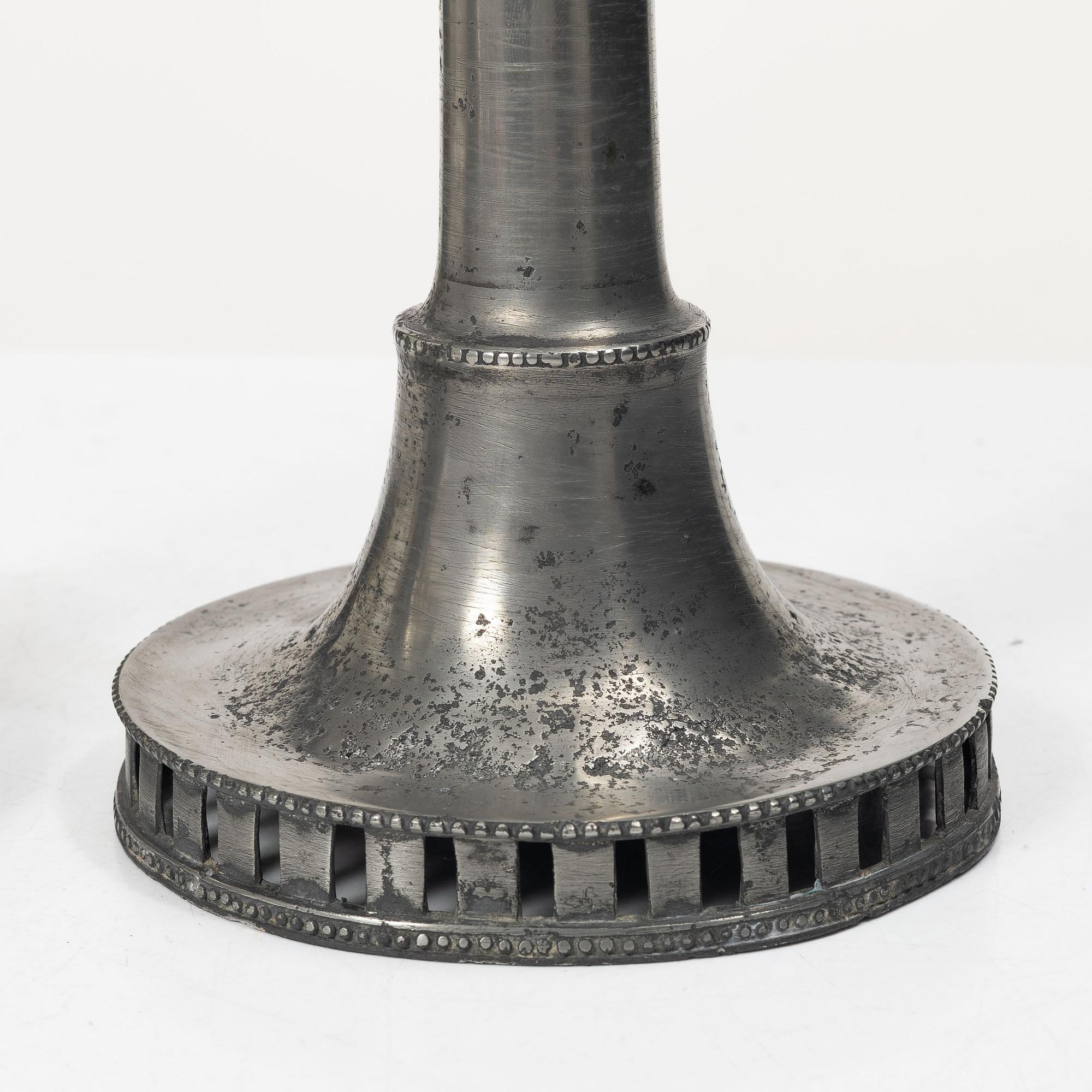 A pair of late gustavian pewter candlesticks attr. to Hans Wicksten (master in Västerås 1782-1810/14).