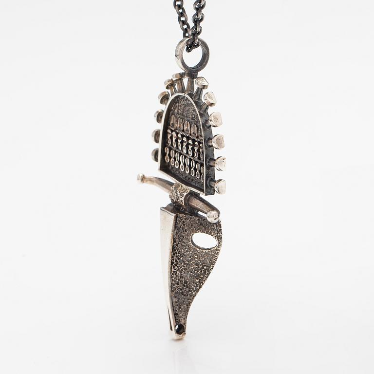 Jorma Laine, Kaulkoru "Härkäpää", hopeaa. Turun Hopea, Turku.