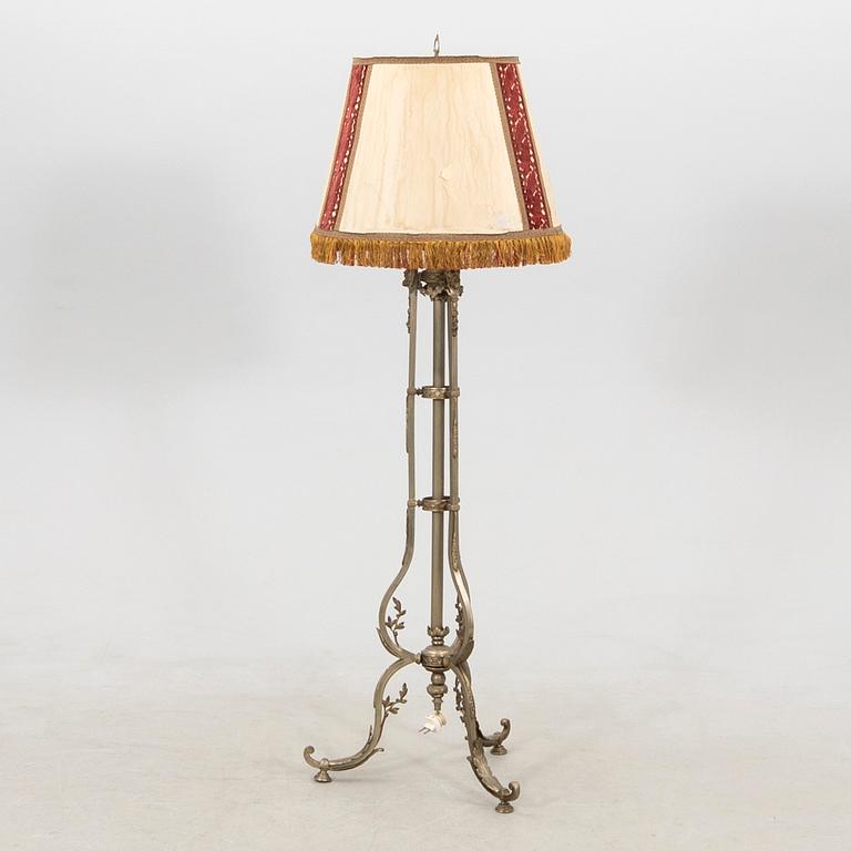 Floor lamp, first half of the 20th century.
