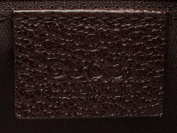 VÄSKA samt SKÄRP, Gucci.