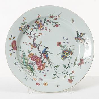 A Chinese famille rose dish, Qing dynasty, 18th century.